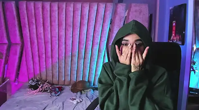 Jasmin Skinny online show from 03/06/25, 09:36