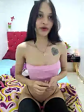 Snapshot of Calypso226 chatting on 12/13/24, 04:00 Calypso226 online show from 12/13/24, 04:00