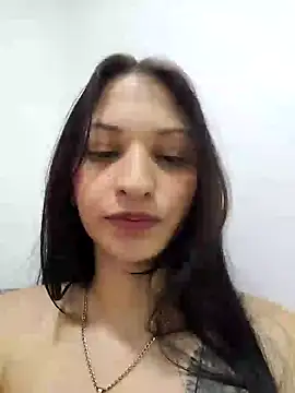 Snapshot of Calypso226 chatting on 02/03/25, 04:35 Calypso226 online show from 02/03/25, 04:35