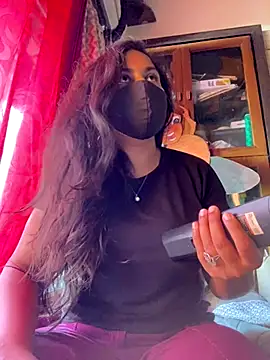 Snapshot of HaaniKaur chatting on 11/22/25, 08:24 HaaniKaur online show from 11/22/25, 08:24