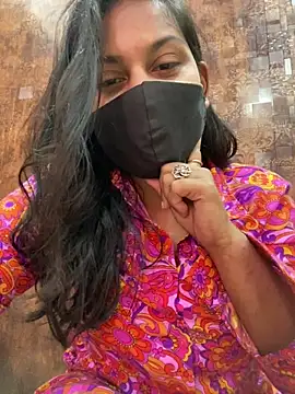 Snapshot of HaaniKaur chatting on 02/02/26, 08:35 HaaniKaur online show from 02/02/26, 08:35