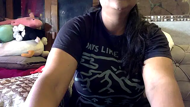 Snapshot of HaaniKaur chatting on 03/20/26, 08:30 HaaniKaur online show from 03/20/26, 08:30