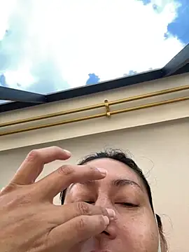 xLadyScarlettx online show from 10/26/25, 03:29