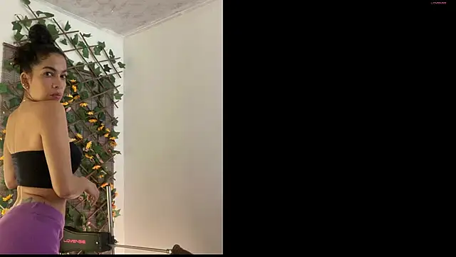 sara smith45 online show from 12/26/24, 08:00