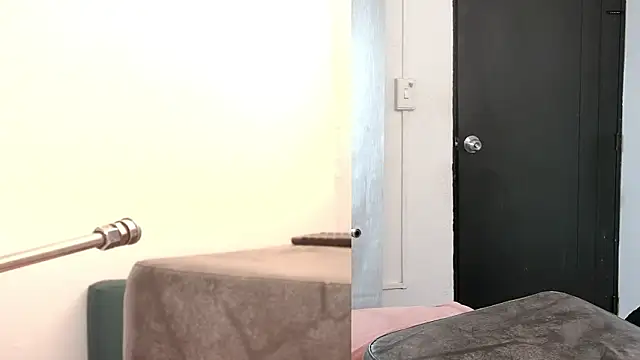 Snapshot of sara_smith45 chatting on 03/05/26, 12:23 sara smith45 online show from 03/05/26, 12:23