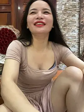 Snapshot of LiLi-Kirix99 chatting on 07/14/26, 01:41 LiLi-Kirix99 online show from 07/14/26, 01:41