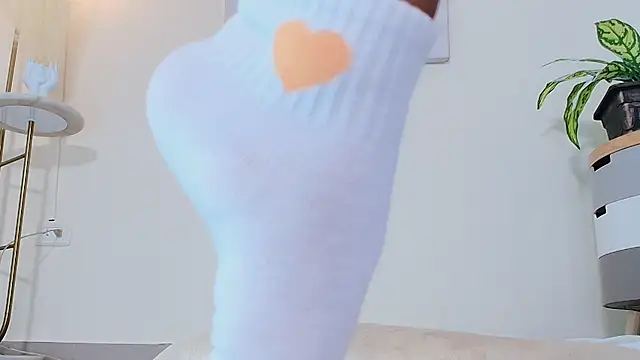 Snapshot of marce_algara chatting on 02/19/25, 09:28 marce algara online show from 02/19/25, 09:28