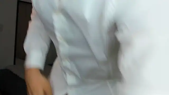 Snapshot of mateoleonee chatting on 12/14/24, 09:24 mateoleonee online show from 12/14/24, 09:24