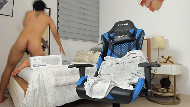 Snapshot of mateoleonee chatting on 01/02/25, 07:23 mateoleonee online show from 01/02/25, 07:23