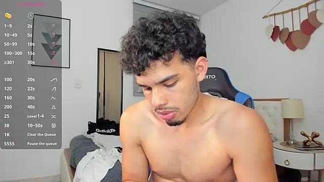 Snapshot of mateoleonee chatting on 03/05/25, 12:16 mateoleonee online show from 03/05/25, 12:16