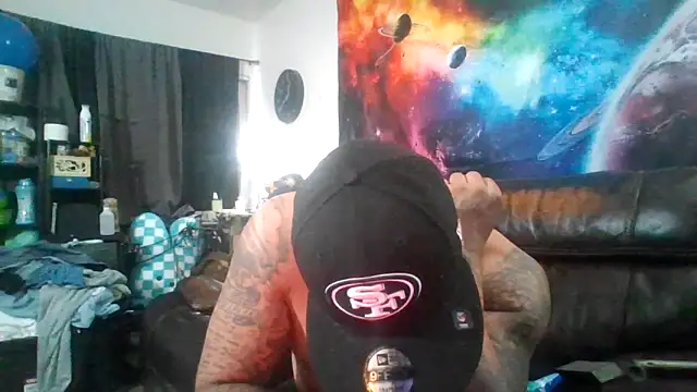 Snapshot of Antoniothedon chatting on 04/23/26, 07:41 Antoniothedon online show from 04/23/26, 07:41