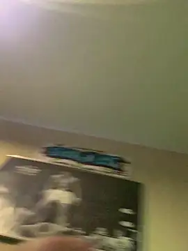 Snapshot of Danilo_2017 chatting on 11/26/25, 02:12 Danilo 2017 online show from 11/26/25, 02:12