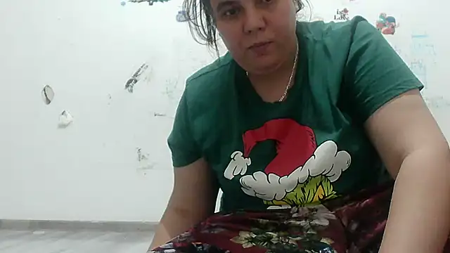 Snapshot of VixenBya chatting on 05/26/26, 03:19 VixenBya online show from 05/26/26, 03:19