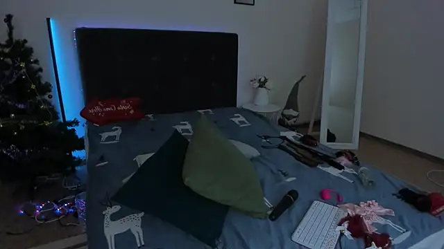 CassieEvans online show from 01/03/25, 06:55