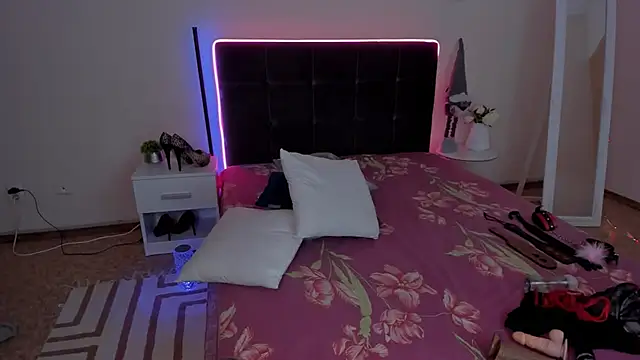 CassieEvans online show from 01/18/25, 06:45