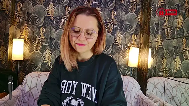 Snapshot of BigBoobsARRI chatting on 02/25/26, 10:41 BigBoobsARRI online show from 02/25/26, 10:41