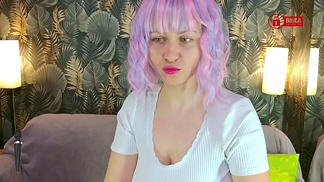 Snapshot of BigBoobsARRI chatting on 03/13/26, 10:33 BigBoobsARRI online show from 03/13/26, 10:33