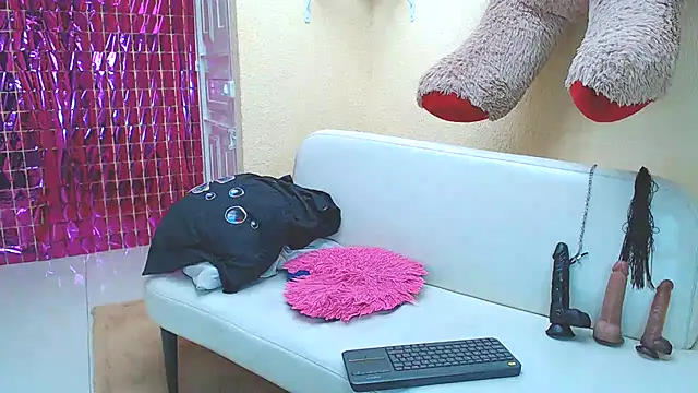 SweetAlmaa online show from 02/06/25, 06:13