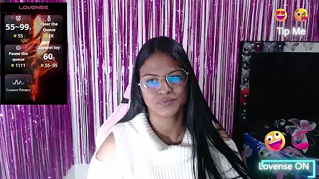 SweetAlmaa online show from 04/07/26, 01:17