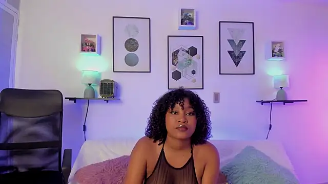 Snapshot of ohrianagibson chatting on 12/02/24, 01:14 ohrianagibson online show from 12/02/24, 01:14