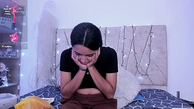 Kaela18 online show from 12/12/24, 06:53