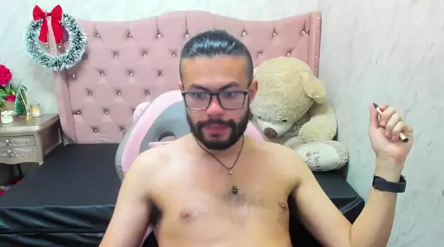 Snapshot of RodriWhite chatting on 01/08/25, 07:34 RodriWhite online show from 01/08/25, 07:34