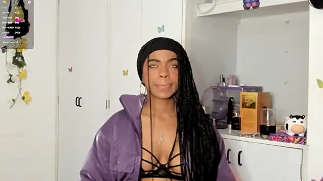 Marce 22 online show from 02/10/25, 02:08