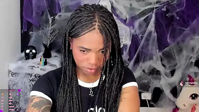 Marce 22 online show from 10/20/25, 05:57