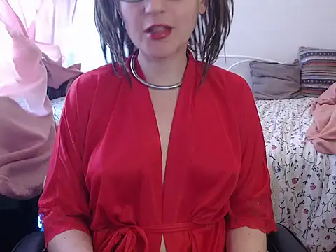 Snapshot of SofieStarlet chatting on 04/20/26, 01:58 SofieStarlet online show from 04/20/26, 01:58