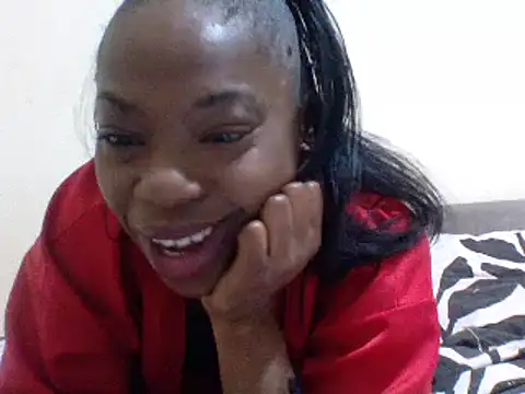 Snapshot of Cinderella_Jewels_ chatting on 03/03/25, 05:42 Cinderella Jewels online show from 03/03/25, 05:42