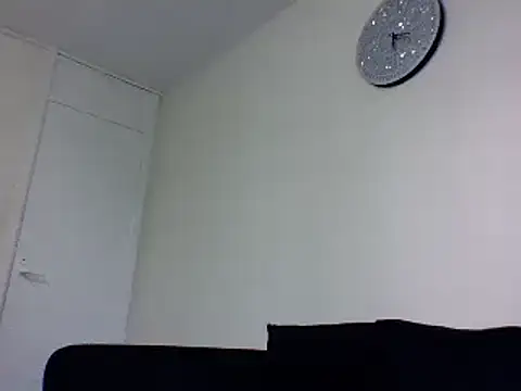 Snapshot of Cinderella_Jewels_ chatting on 03/20/25, 05:15 Cinderella Jewels online show from 03/20/25, 05:15