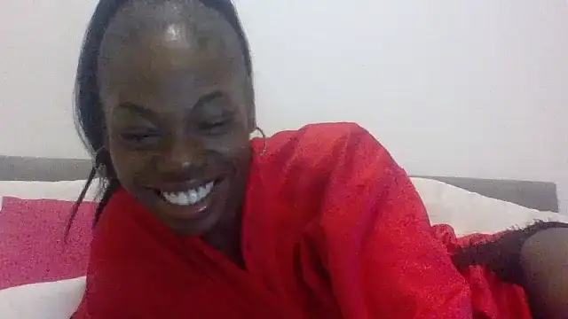 Snapshot of Cinderella_Jewels_ chatting on 11/11/25, 06:46 Cinderella Jewels online show from 11/11/25, 06:46