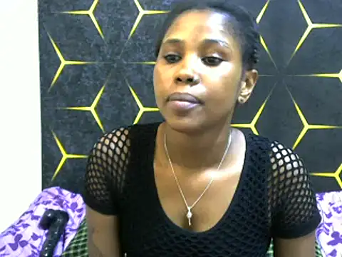 Snapshot of miss_lyne001 chatting on 02/28/25, 06:10 miss lyne001 online show from 02/28/25, 06:10