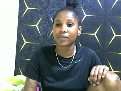 Snapshot of miss_lyne001 chatting on 03/15/25, 06:21 miss lyne001 online show from 03/15/25, 06:21