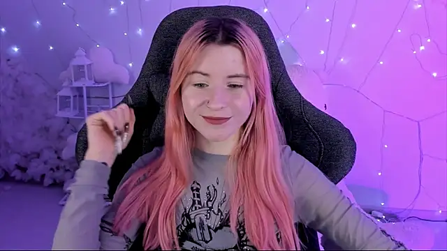 Snapshot of LexiWenford chatting on 01/14/25, 05:51 LexiWenford online show from 01/14/25, 05:51