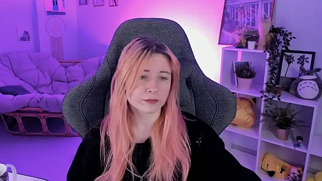 Snapshot of LexiWenford chatting on 01/23/25, 08:36 LexiWenford online show from 01/23/25, 08:36