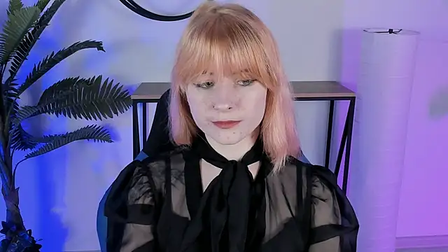 LexiWenford online show from 03/05/25, 09:16