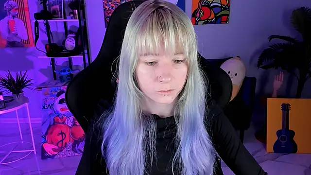 Snapshot of LexiWenford chatting on 11/12/25, 03:07 LexiWenford online show from 11/12/25, 03:07