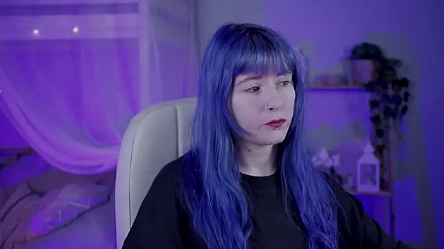 Snapshot of LexiWenford chatting on 12/04/25, 03:05 LexiWenford online show from 12/04/25, 03:05