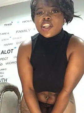 Snapshot of DiamondGoddes chatting on 02/15/25, 09:37 DiamondGoddes online show from 02/15/25, 09:37