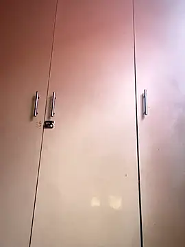 Snapshot of DiamondGoddes chatting on 09/30/25, 09:03 DiamondGoddes online show from 09/30/25, 09:03