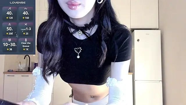 Snapshot of fairy_di chatting on 12/16/24, 08:26 fairy di online show from 12/16/24, 08:26