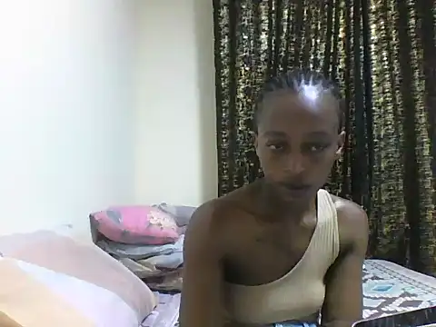 Petite doll20 online show from 01/08/26, 10:28