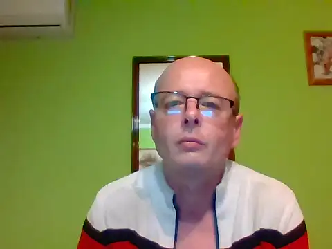 Tiger202441 online show from 10/22/25, 09:14