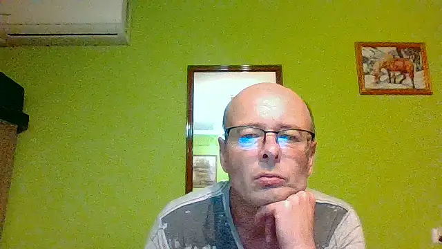 Snapshot of Tiger202441 chatting on 06/19/26, 09:07 Tiger202441 online show from 06/19/26, 09:07