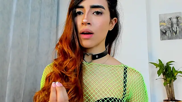 StormiRusso online show from 01/10/25, 04:22