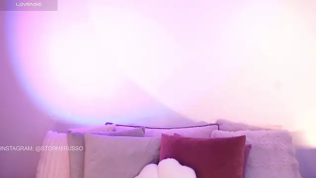 Snapshot of StormiRusso chatting on 04/11/26, 12:48 StormiRusso online show from 04/11/26, 12:48