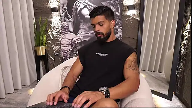 DannSaenz online show from 03/26/26, 01:17