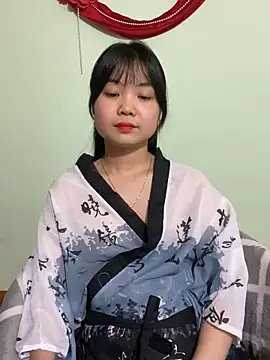 Maeve2k5 online show from 03/21/25, 05:54