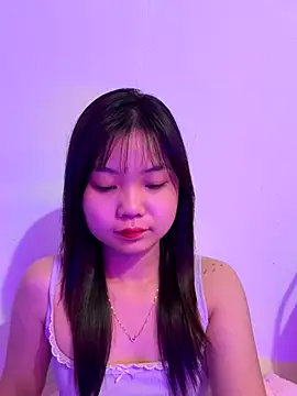 Maeve2k5 online show from 09/08/25, 09:25